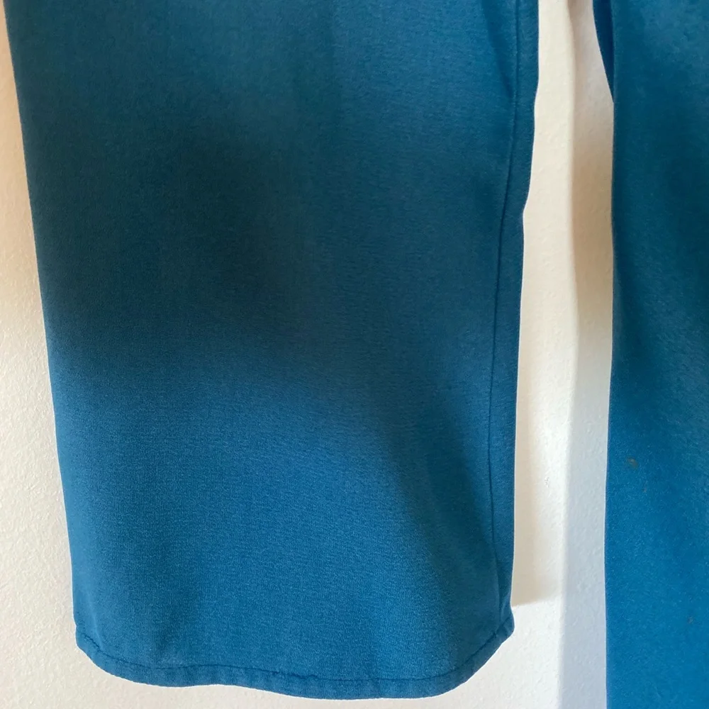 Varun Bahl Anthropologie Enbroidered Long Sleeve 3D Hydrangea Details - Picture 5 of 8